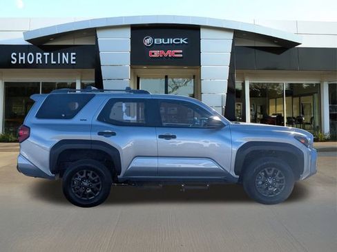 Used 2025 Toyota 4Runner SR5 image 2