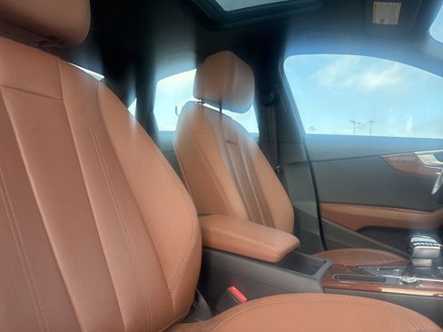 Used 2020 Audi A4 2.0T Premium w/ Convenience Package image 28