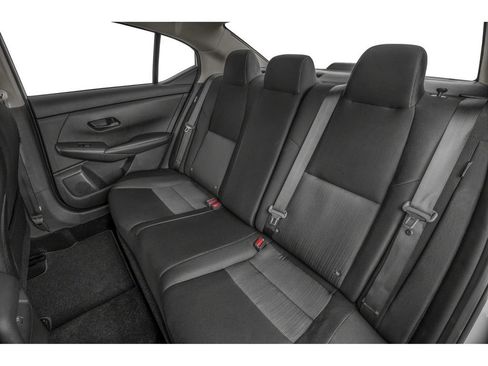 Used 2025 Nissan Sentra SV FWD image 8