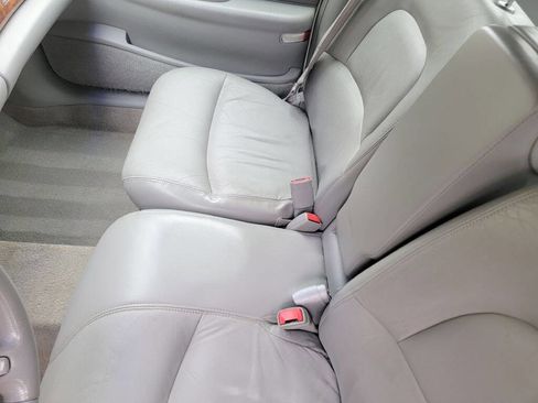 Used 2002 Buick Le Sabre Limited w/ Driver Confidence Pkg image 31