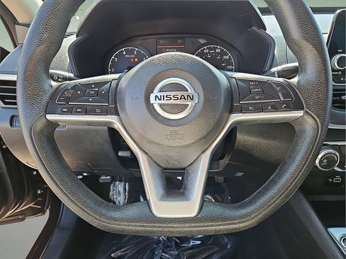 Used 2021 Nissan Altima 2.5 S FWD image 24