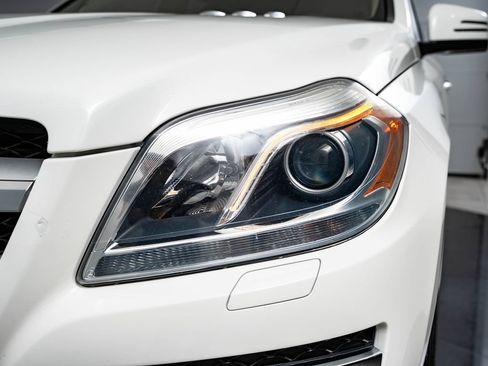Used 2016 Mercedes-Benz GL 450 4MATIC image 15