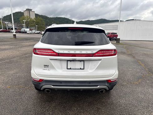 Used 2019 Lincoln MKC Premiere AWD/4WD image 4