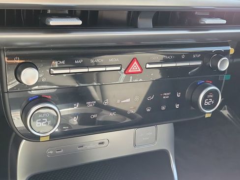 New 2026 Hyundai Ioniq 9 SEL AWD/4WD image 11