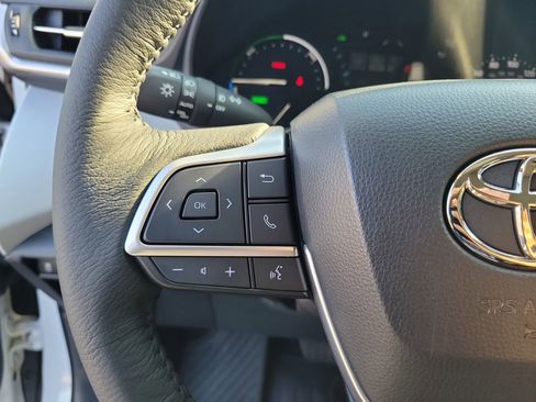 New 2026 Toyota Sienna XLE image 26