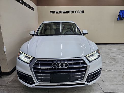 Used 2018 Audi Q5 2.0T Premium Plus w/ Premium Plus Package image 3
