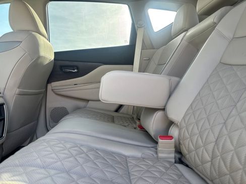 Used 2019 Nissan Murano Platinum w/ Cargo Package FWD image 35