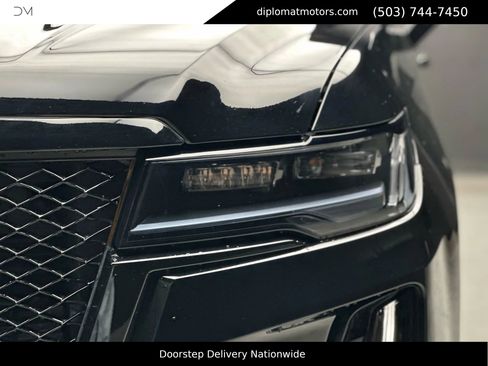 Used 2023 Cadillac Escalade V image 13