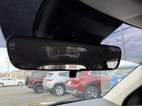 Used 2024 Kia Seltos S image 75