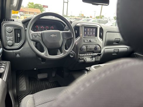 New 2026 Chevrolet Silverado 2500 Custom w/ Custom Value Package AWD/4WD image 17