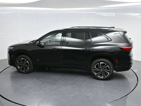 Used 2025 Buick Enclave Sport Touring FWD image 58