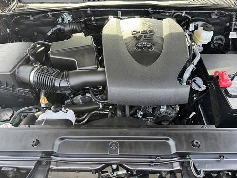 Used 2023 Toyota Tacoma SR5 image 30