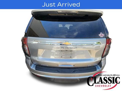 Used 2023 Chevrolet Tahoe LT w/ Luxury Package AWD/4WD image 7