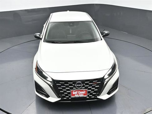 Used 2025 Nissan Altima 2.5 SR image 35