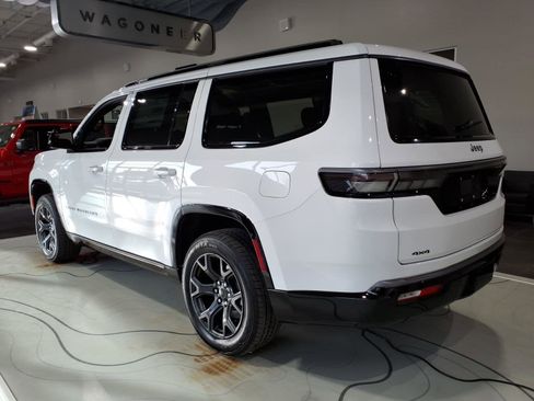 New 2026 Jeep Grand Wagoneer Limited image 3