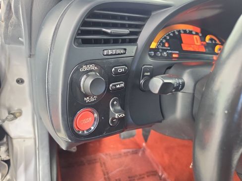 Used 2005 Honda S2000 image 21