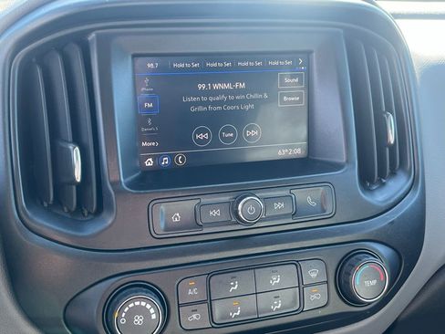 Used 2021 Chevrolet Colorado W/T w/ WT Convenience Package AWD/4WD image 14