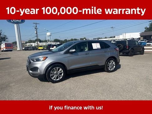 Used 2023 Ford Edge Titanium AWD/4WD image 3