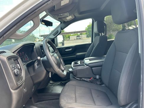 Used 2021 Chevrolet Silverado 2500 W/T w/ WT Convenience Package RWD image 11