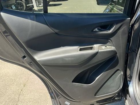 Used 2022 Chevrolet Equinox LT AWD/4WD image 19