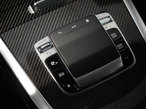 Certified 2025 Mercedes-Benz G 63 AMG 4MATIC image 30