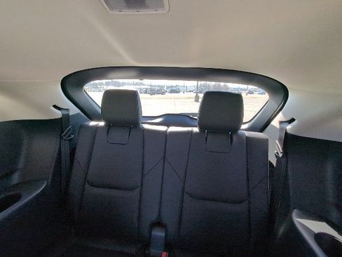 Used 2023 MAZDA CX-9 Touring image 12