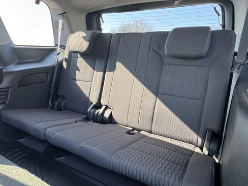 Used 2019 Chevrolet Tahoe LS w/ Enhanced Driver Alert Package image 8