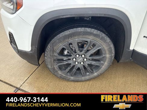Used 2023 GMC Acadia SLE w/ Driver Convenience Package image 29
