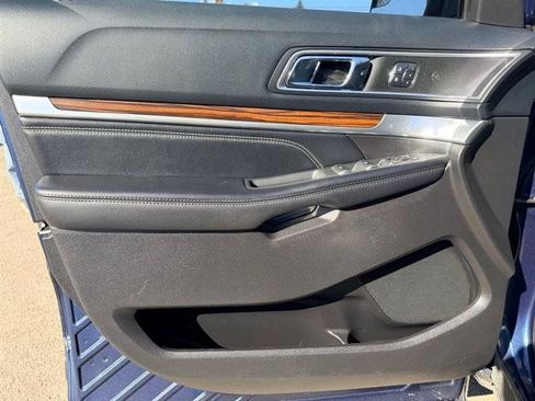 Used 2016 Ford Explorer Limited AWD/4WD image 9