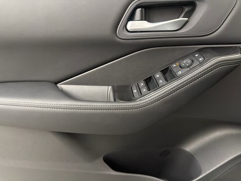 New 2026 Nissan Rogue SV FWD image 22