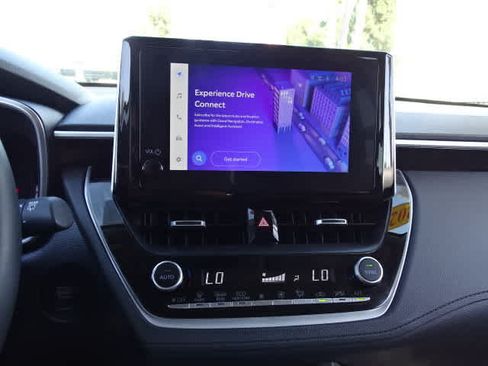 Certified 2025 Toyota Corolla Cross XLE w/ Convenience Package FWD image 28