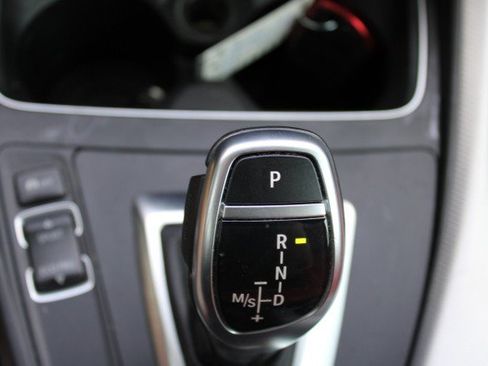 Used 2018 BMW M240i Convertible RWD image 33