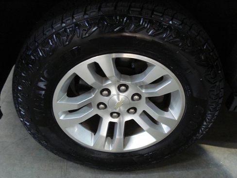 Used 2018 Chevrolet Tahoe LS w/ Max Trailering Package image 16