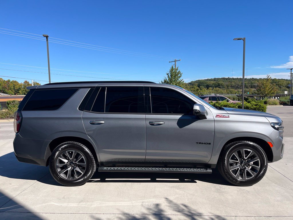 Used 2021 Chevrolet Tahoe Z71 w/ Z71 Off-Road Package AWD/4WD image 21
