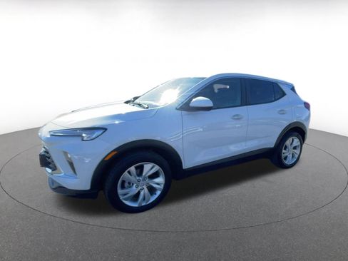 Used 2025 Buick Encore GX Preferred image 8