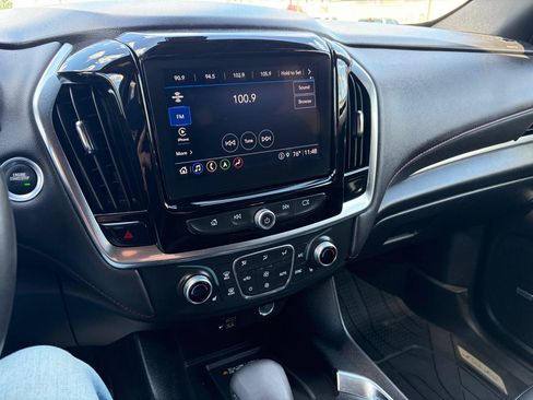 Used 2023 Chevrolet Traverse RS w/ LPO, Floor Liner Package FWD image 18