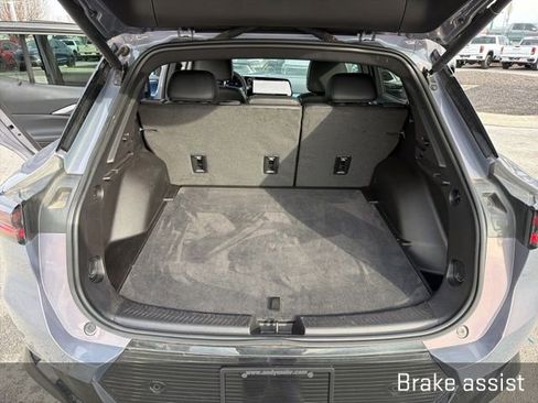 Used 2025 Chevrolet Equinox EV LT w/ Convenience Package image 26