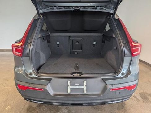 New 2026 Volvo XC40 B5 Plus w/ Protection Package Premier image 5