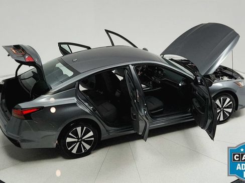 Used 2022 Nissan Altima 2.5 SV FWD image 29