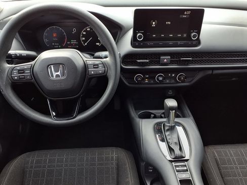 Certified 2025 Honda HR-V LX image 12