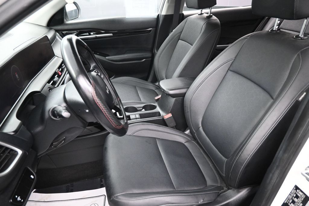 Used 2024 Kia Seltos SX AWD/4WD image 30