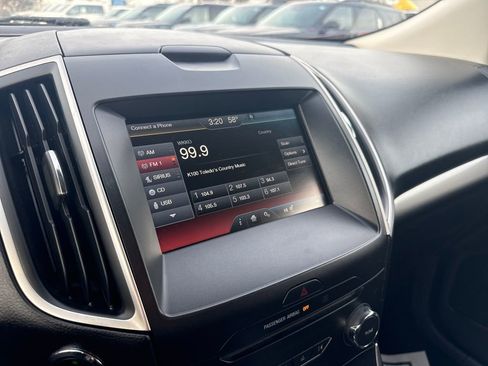 Used 2015 Ford Edge SEL w/ Equipment Group 201A image 37