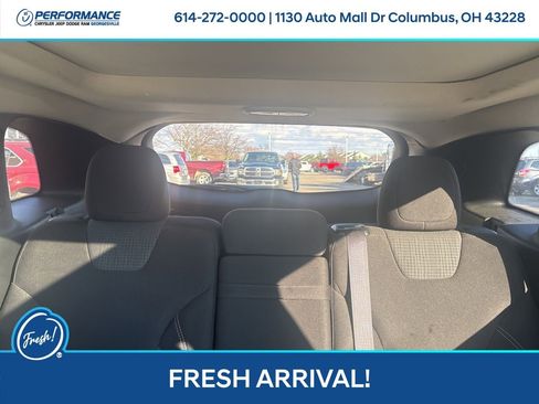 Used 2015 Jeep Cherokee Latitude w/ Comfort/Convenience Group image 25