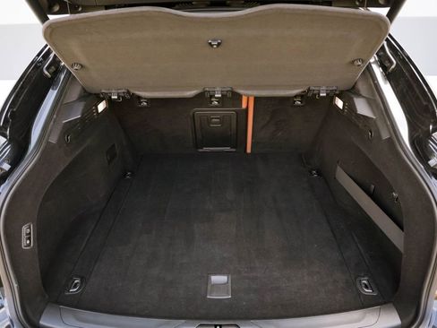 Used 2022 Maserati Levante GT image 30