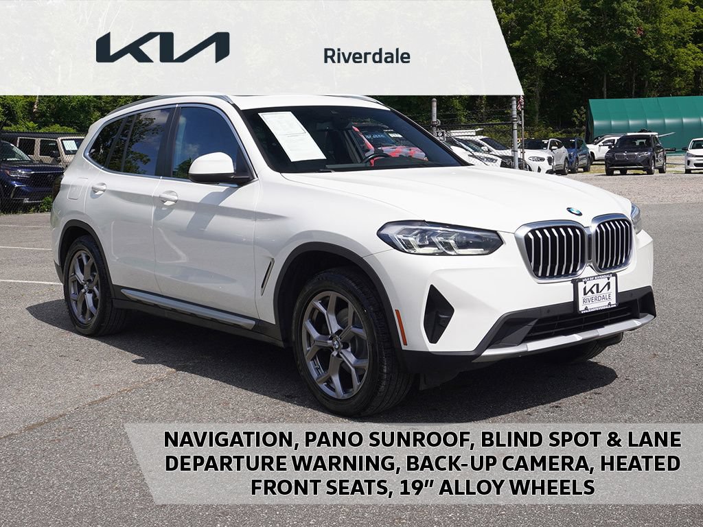 Used 2022 BMW X3 xDrive30i AWD/4WD image 1