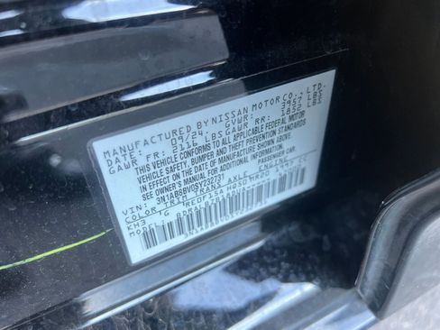 Used 2025 Nissan Sentra S image 29