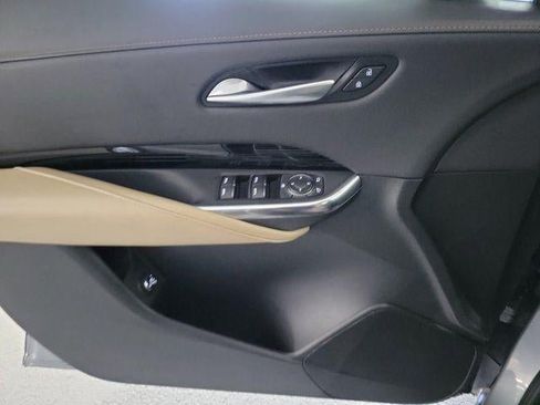 Certified 2024 Cadillac XT4 Luxury FWD image 15