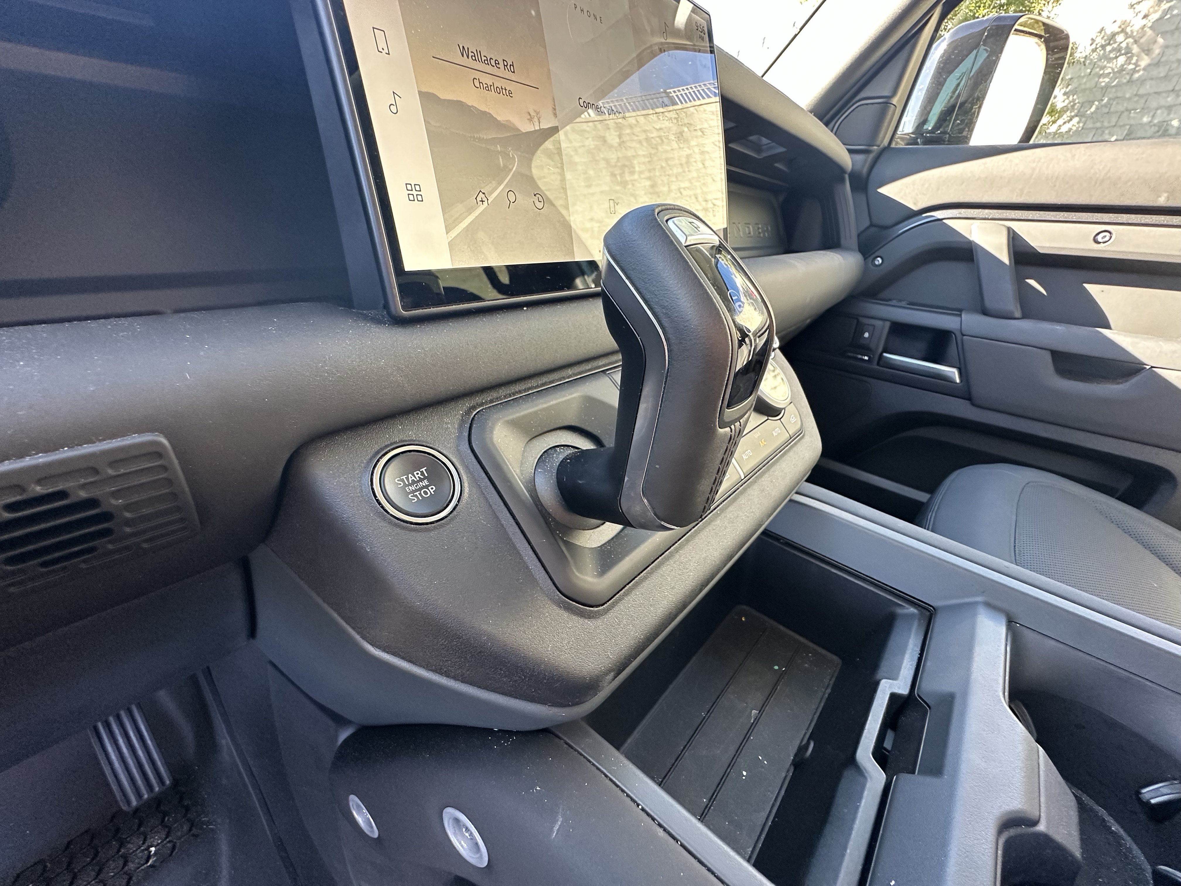 Used 2025 Land Rover Defender 110 S AWD/4WD image 24