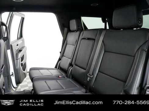 Used 2025 Chevrolet Tahoe LT AWD/4WD image 19