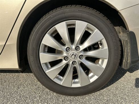 Used 2015 Honda Accord EX-L image 12